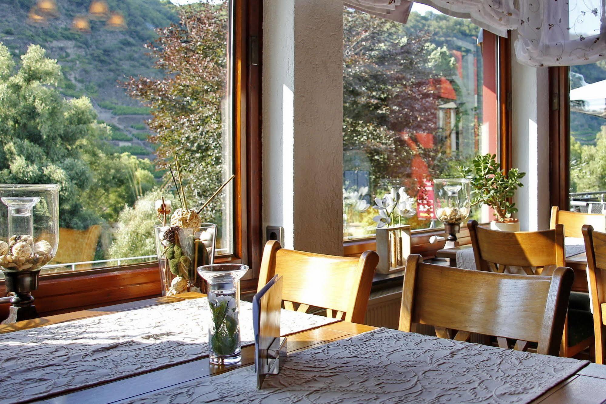 Отель Hotel-garni-kachelburg