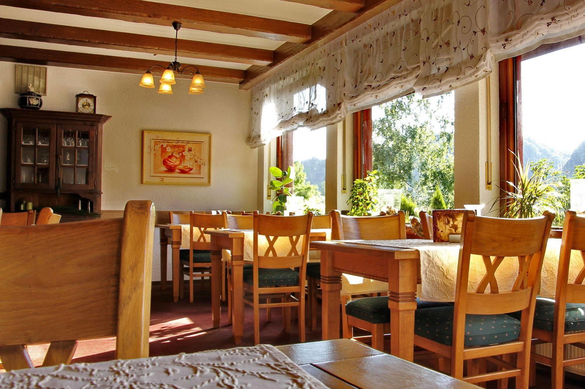 Отель Hotel-garni-kachelburg 3*